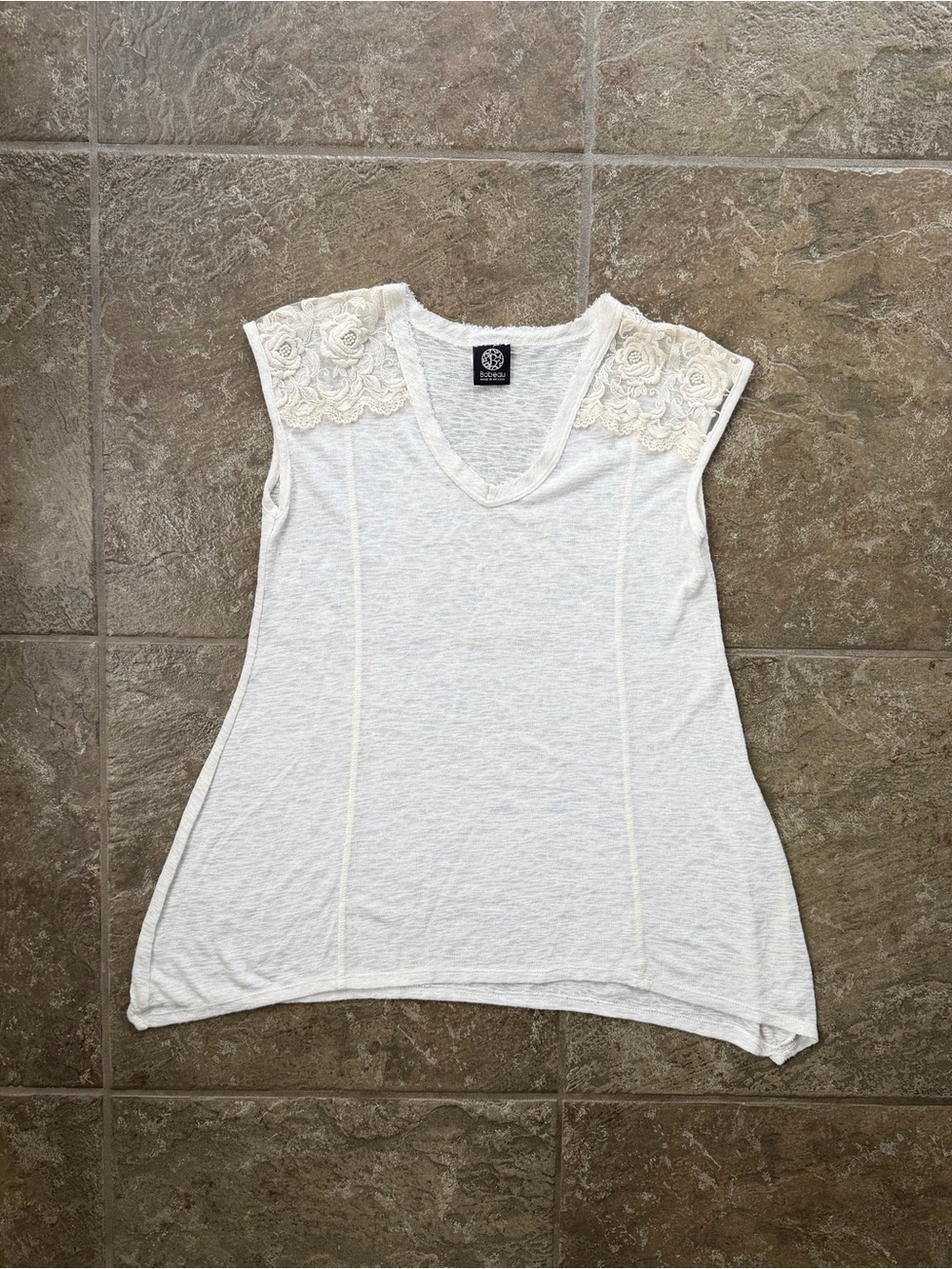 Bobeau Ivory Knit Tank Top with Lace Shoulders Medium